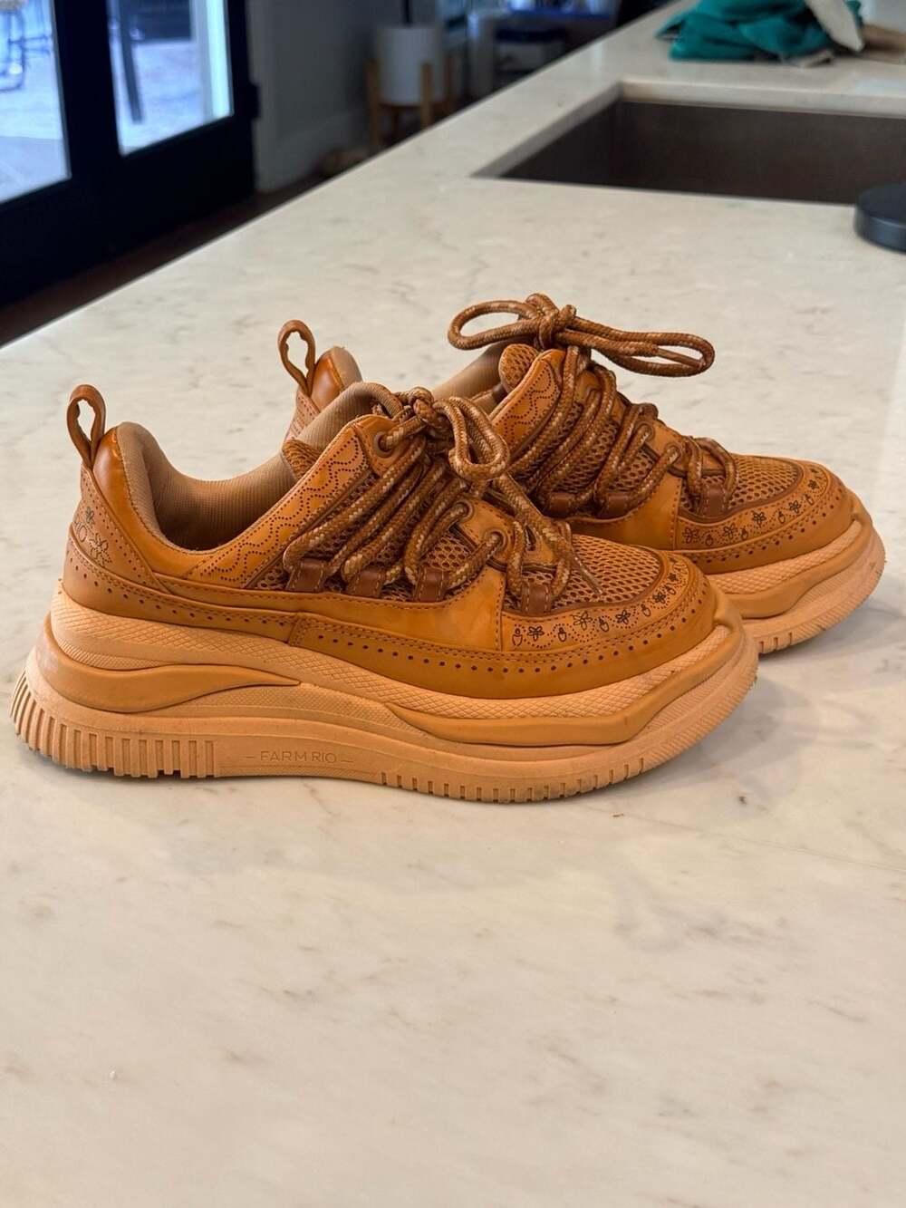 Farm Rio Apólo Platform Sneakers in Tan Size 6 - Picture 4 of 10